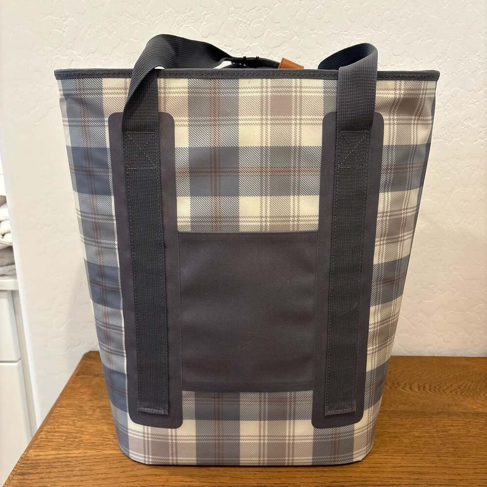 Hearth & Hand with Magnolia Insulated Cooler Backpack Plaid NWT